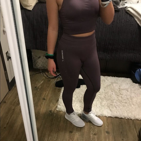 gymshark medium size